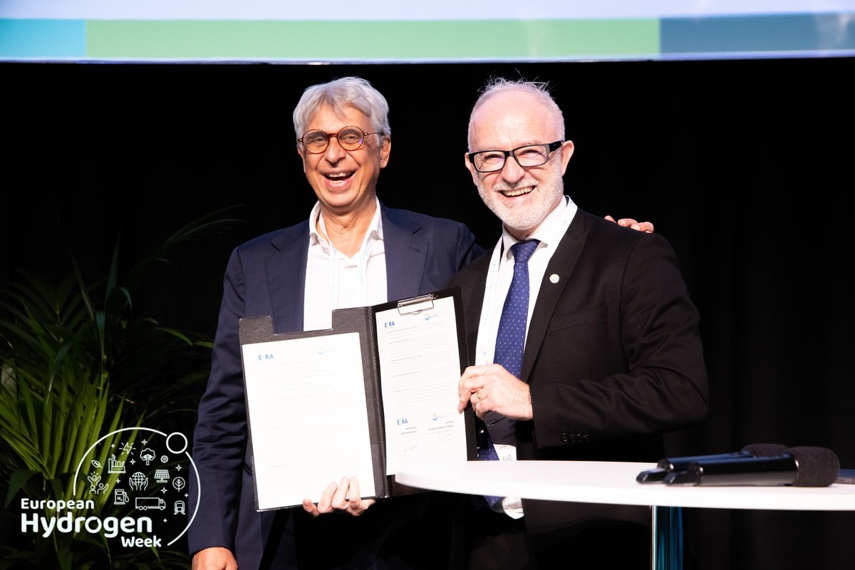 Hydrogen Europe Research and EERA sign MoU to strengthen European research